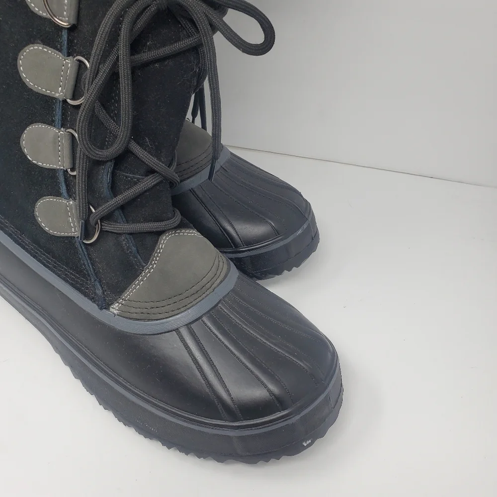 Xtreme quality footwear boots with faux fur New with tags attached